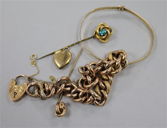 A 9ct gold curb link bracelet and four other items of jewellery.